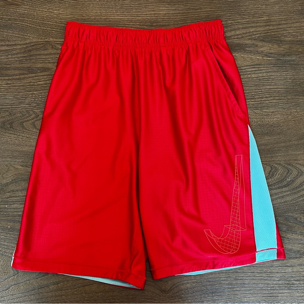 Nike Shorts YXL